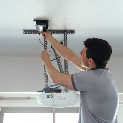 College Station vivint garage door control